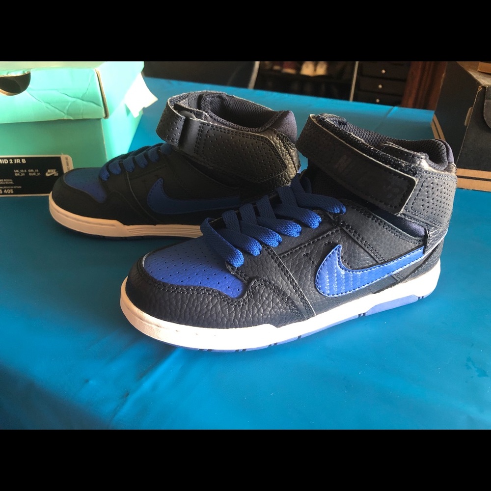 Nike Morgan Mid 2 Jr B sneakers (brand new)